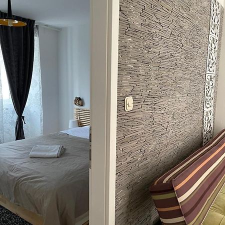 Apartments Kremenic 크레스 외부 사진