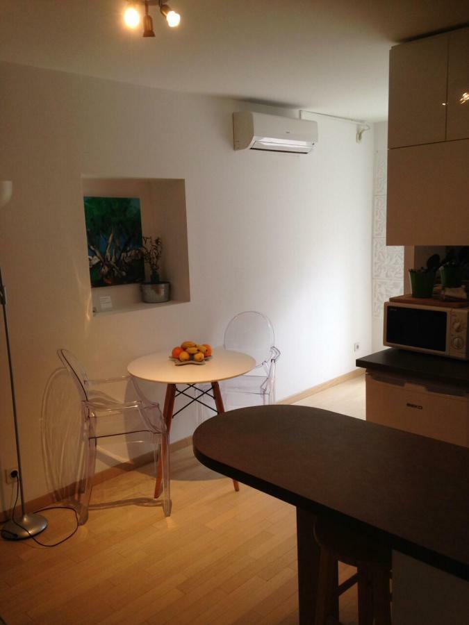 Apartments Kremenic 크레스 외부 사진